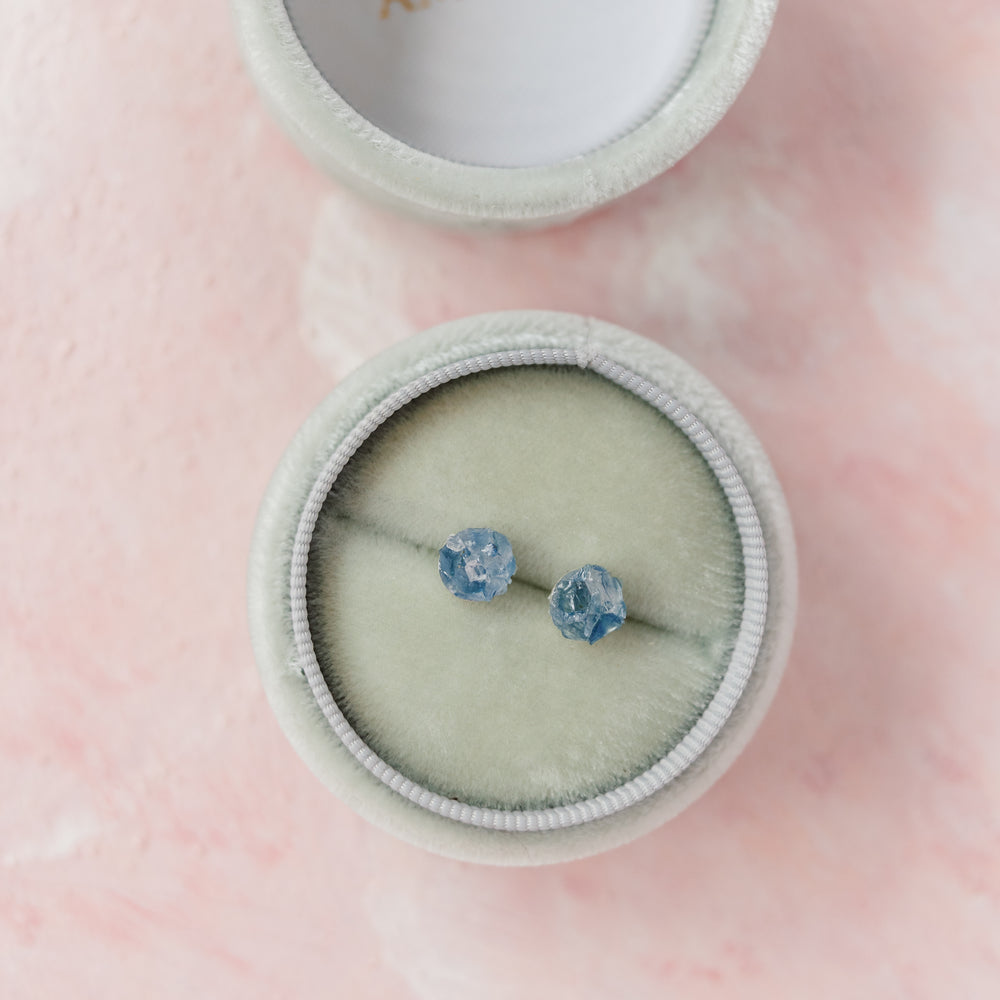 
            
                Load image into Gallery viewer, Raw sapphire mosaic gemstone stud earrings - luxe.zen
            
        
